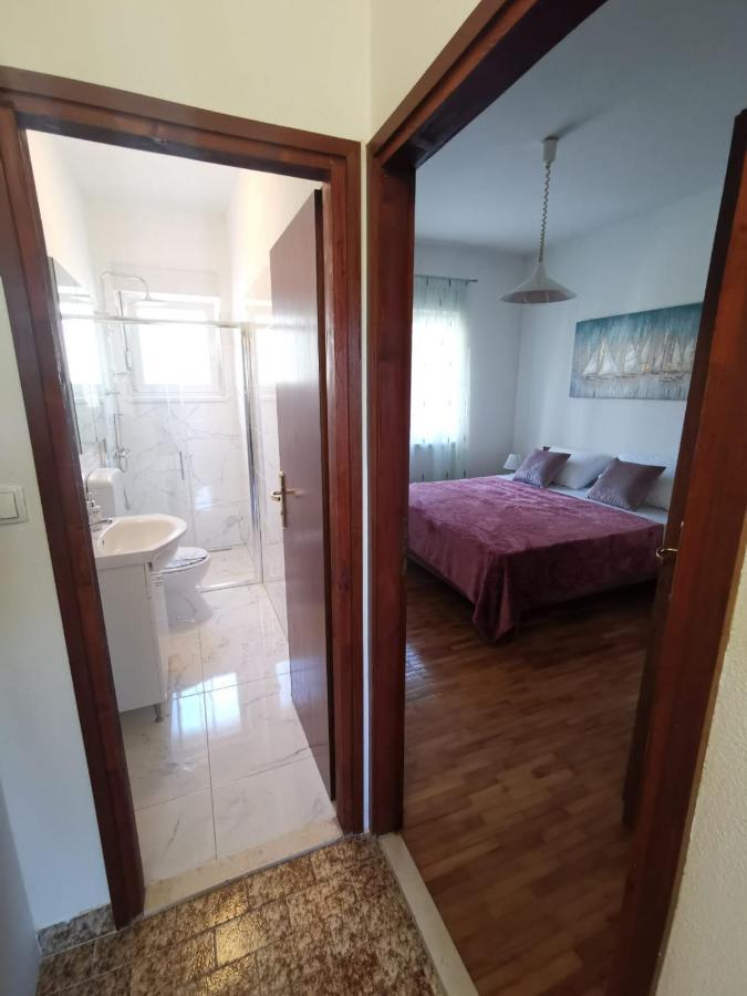 Apartments Mila Kastela Luaran gambar