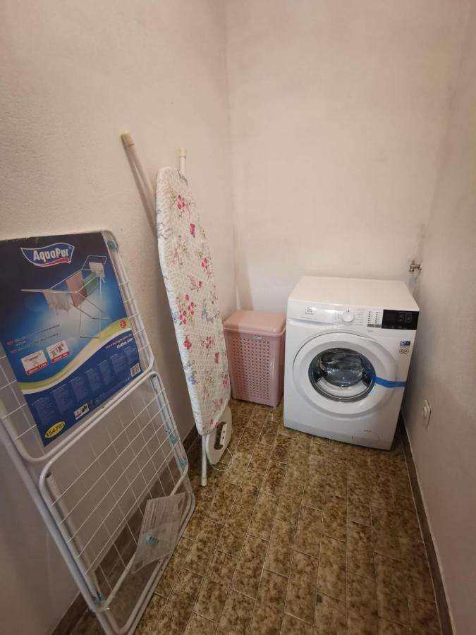 Apartments Mila Kastela Bilik gambar