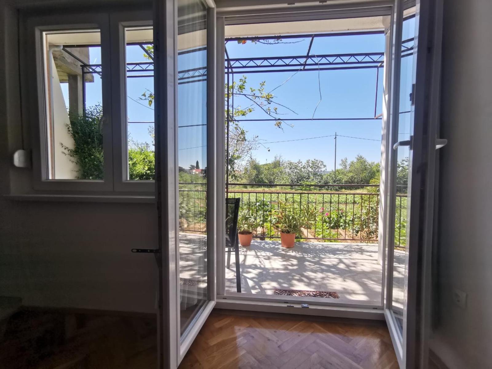 Apartments Mila Kastela Bilik gambar