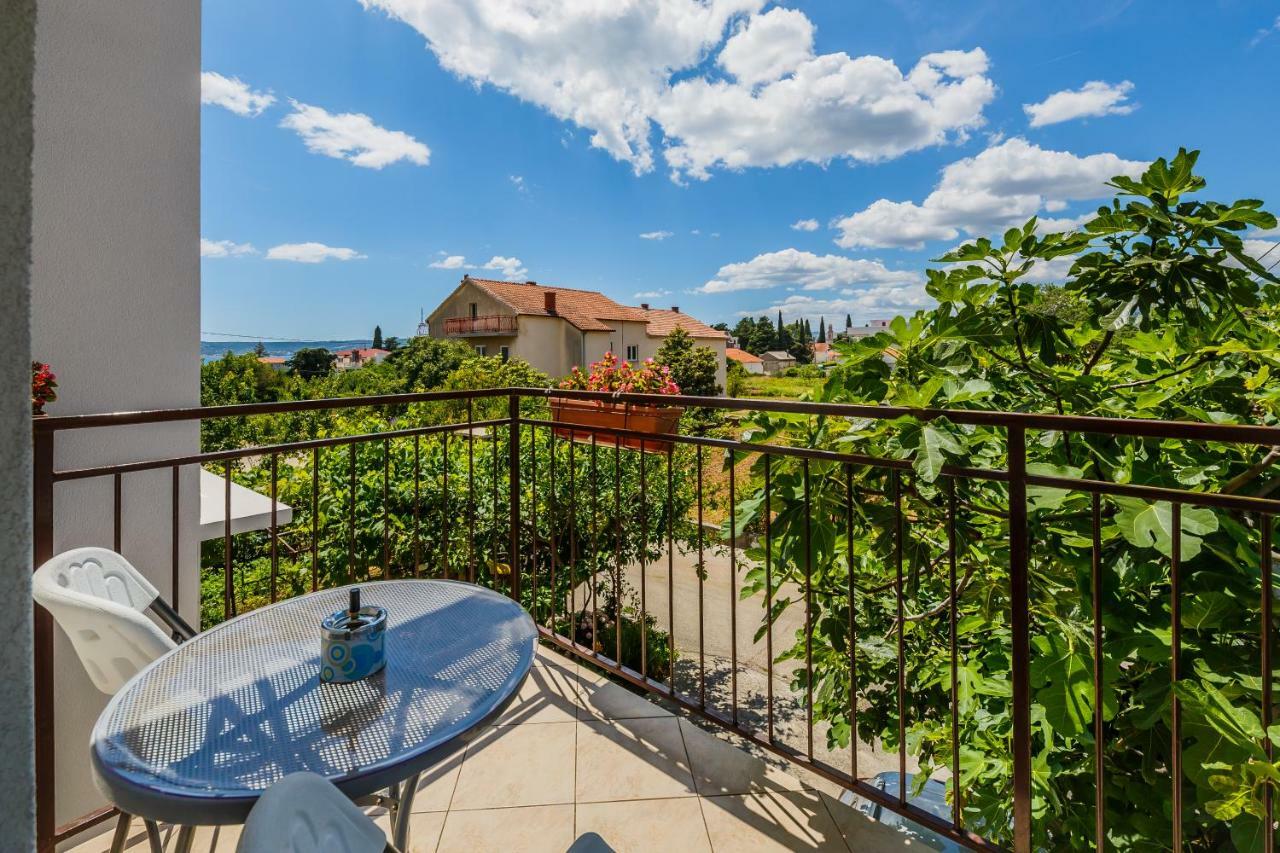 Apartments Mila Kastela Luaran gambar