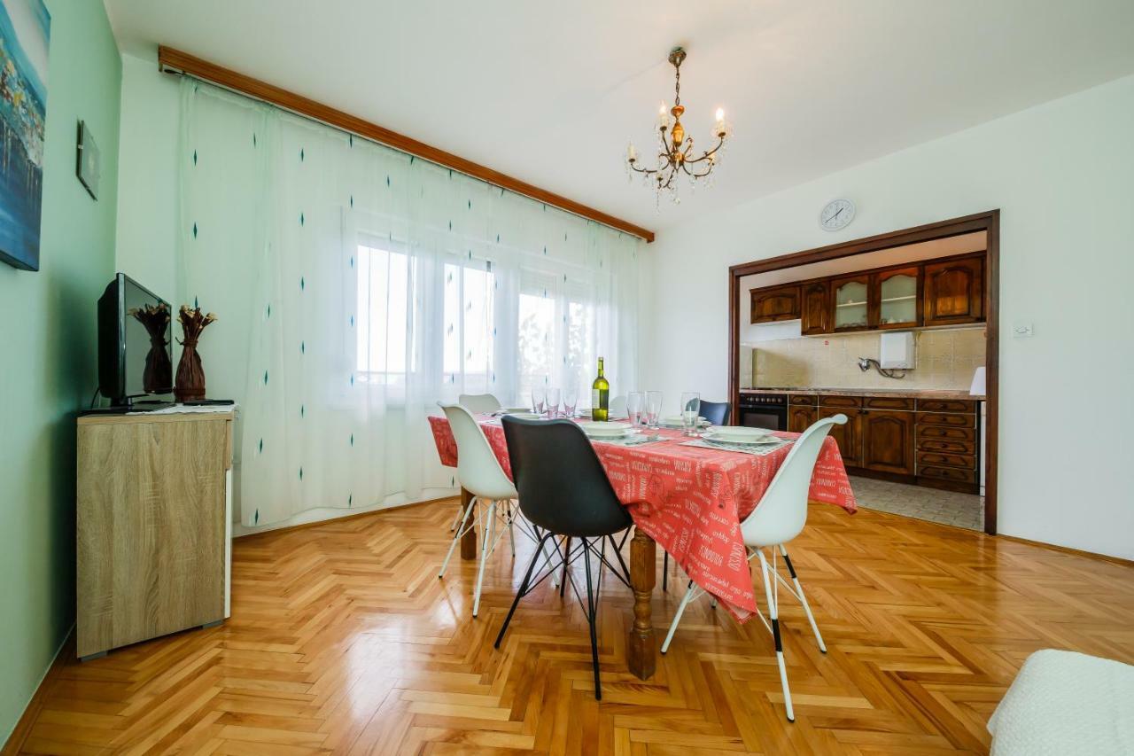 Apartments Mila Kastela Luaran gambar